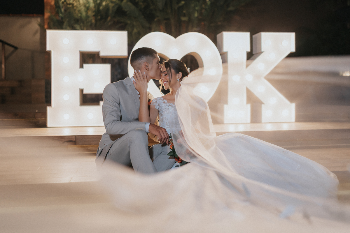 casamento de dia, porto castelo, Santa Rita,  momento de emoção no casamento, cerimonia de casamento de dia, fotos com padrinhos, fotos dos noivos, fotos da noivas,