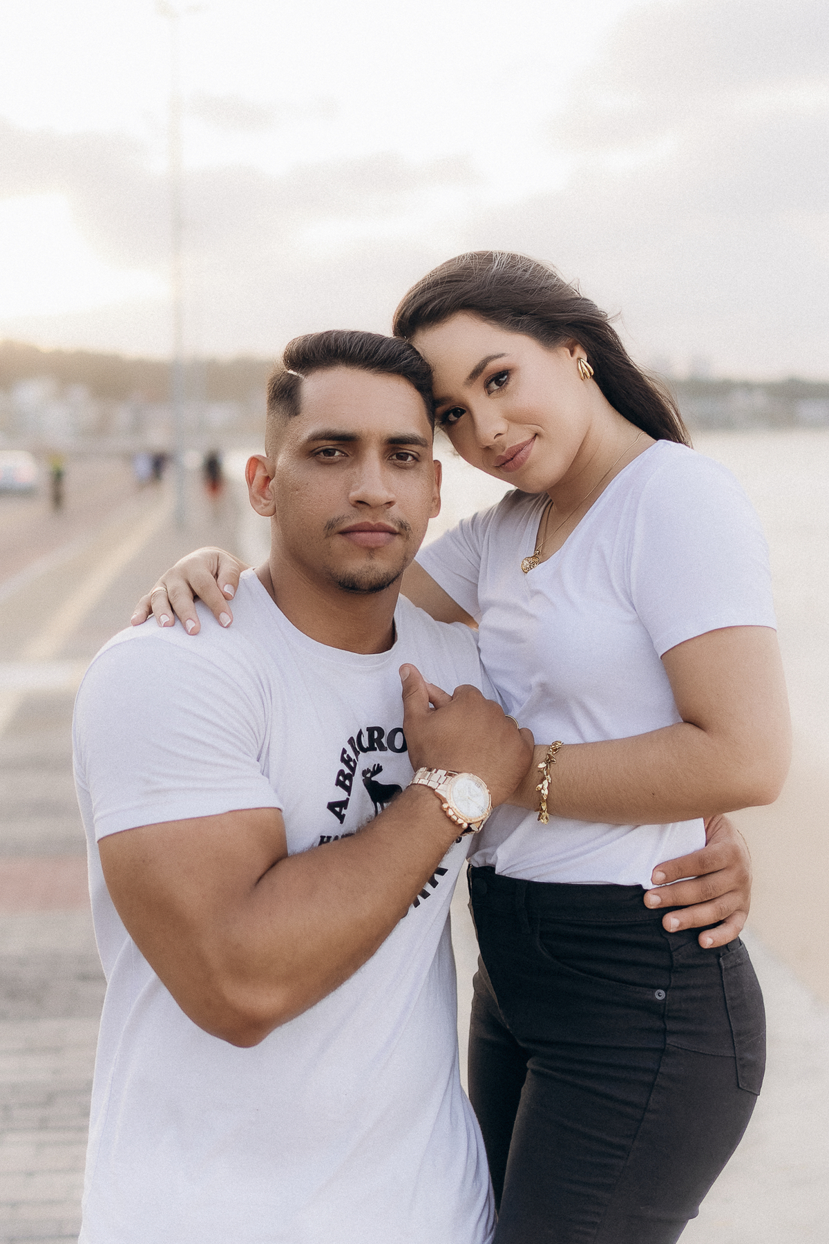 pre wedding ao ar livre em João Pessoa, pré wedding praia do cabo branco, por do sol, praia do cabo branco, pré casamento, ensaio casal, solar cabo branco recepções, João Pessoa, Daniel Araujo fotografia,