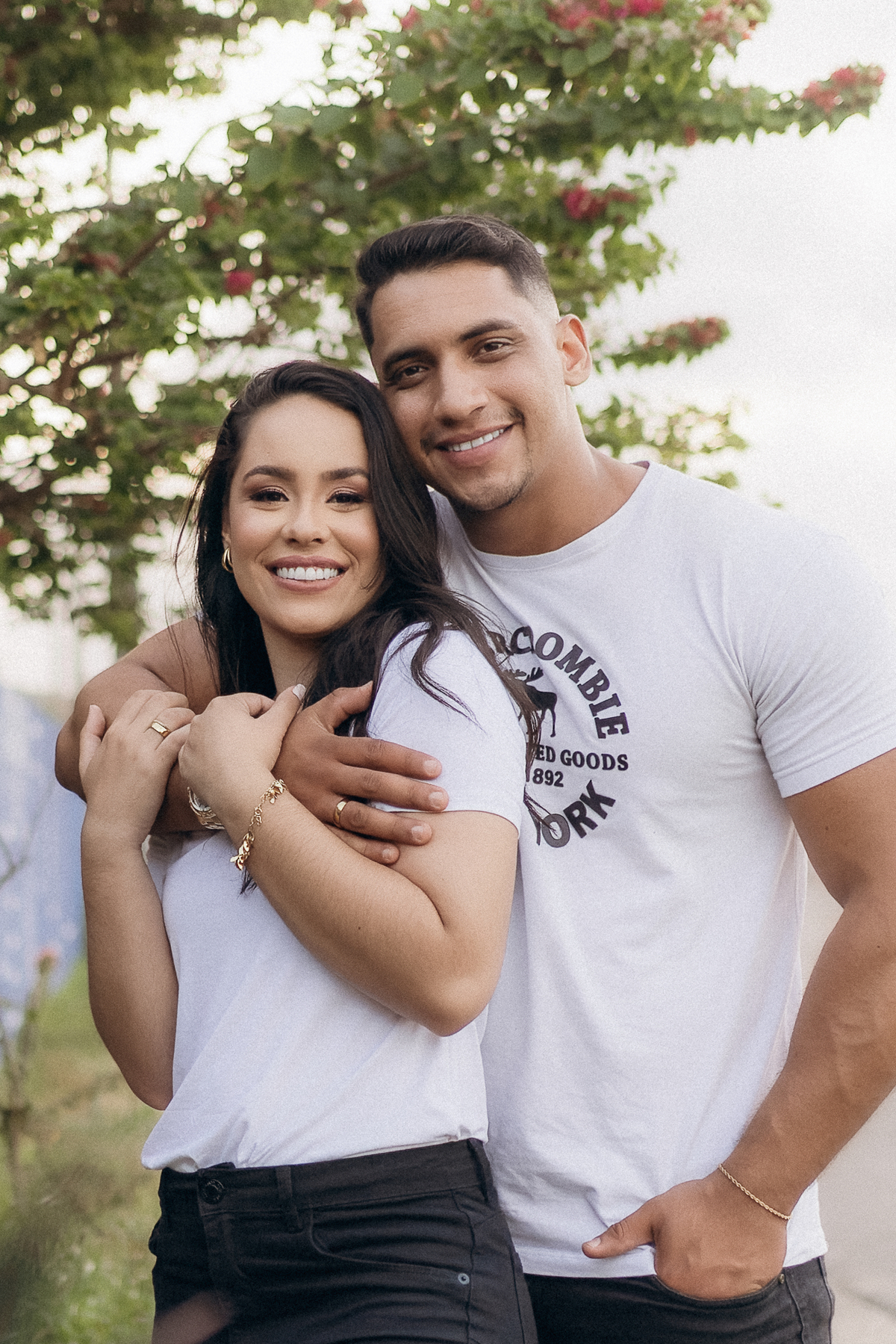 pre wedding ao ar livre em João Pessoa, pré wedding praia do cabo branco, por do sol, praia do cabo branco, pré casamento, ensaio casal, solar cabo branco recepções, João Pessoa, Daniel Araujo fotografia,