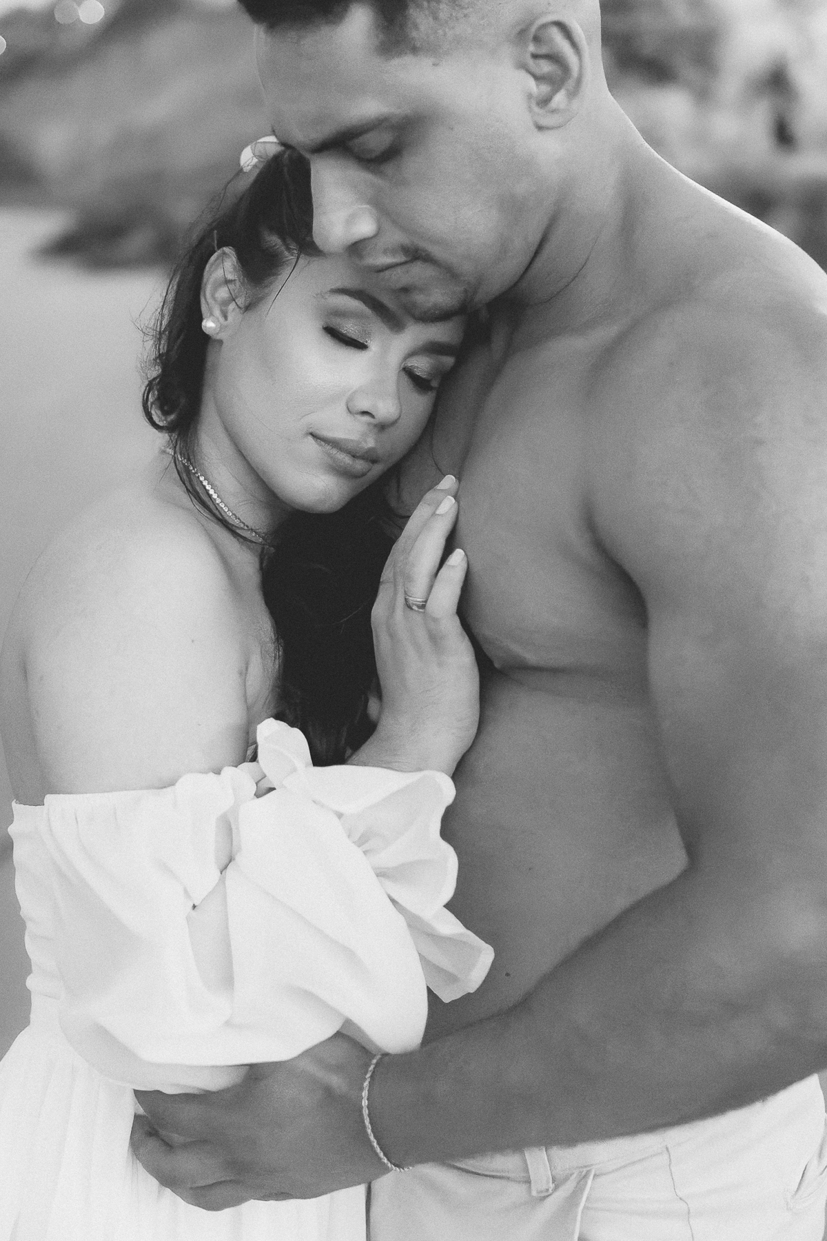 pre wedding ao ar livre em João Pessoa, pré wedding praia do cabo branco, por do sol, praia do cabo branco, pré casamento, ensaio casal, solar cabo branco recepções, João Pessoa, Daniel Araujo fotografia,