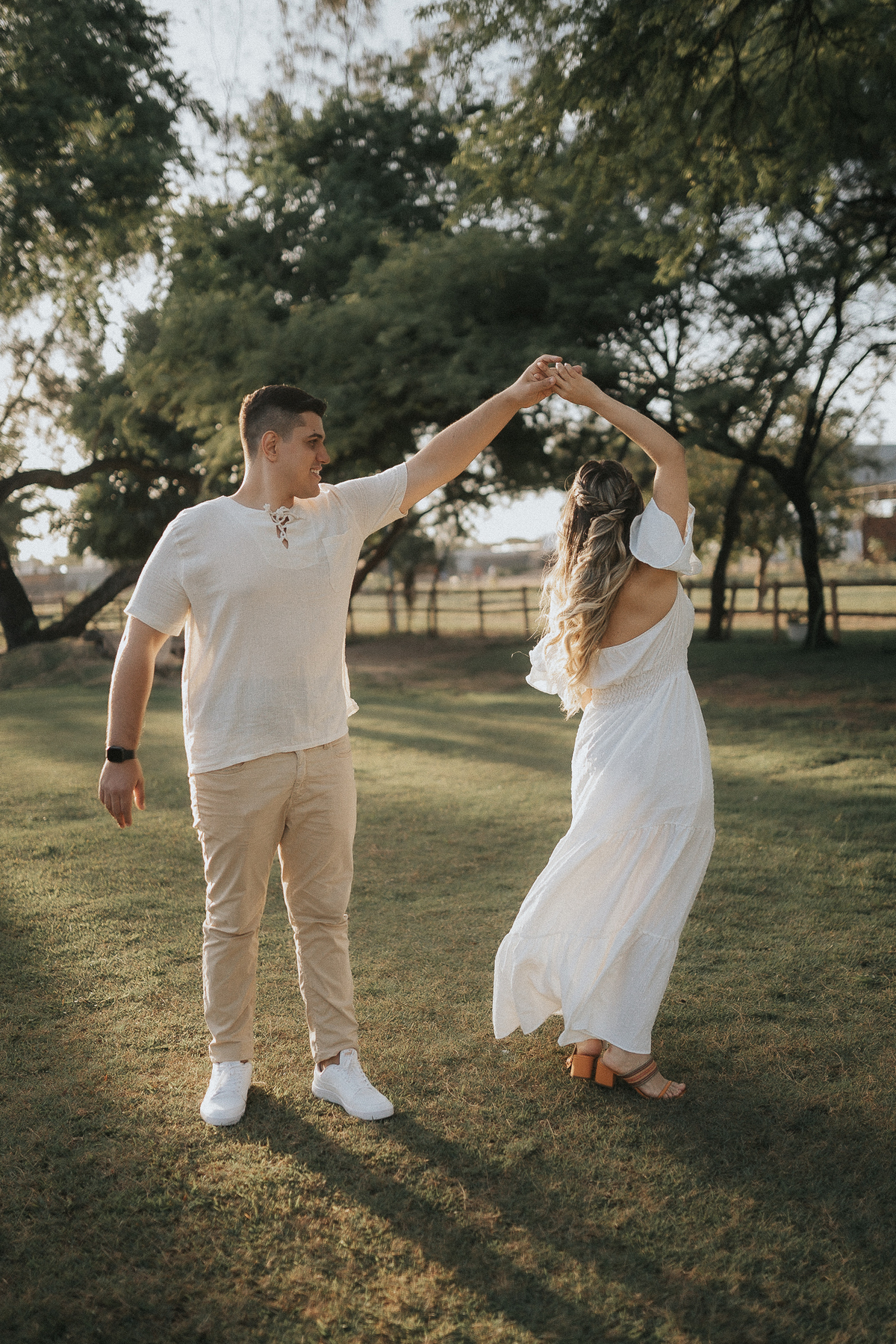 pré wedding no haras por do sol, cabedelo, por do sol do jacaré, pre casamento, ensaio casal, por do sol, haras por do sol, 