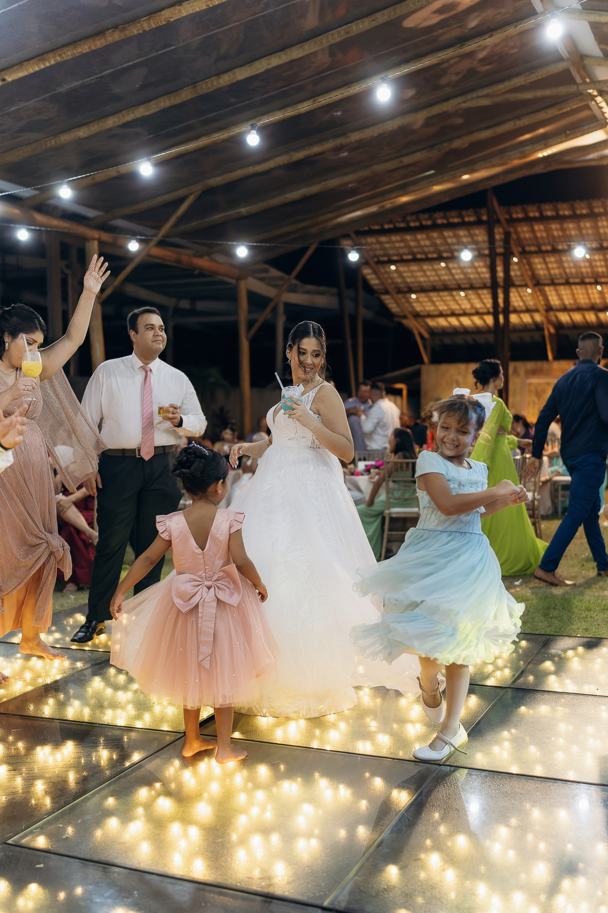 casamento, jardim riviera, noivos emocionados, votos dos noivos, festa de casamento,
