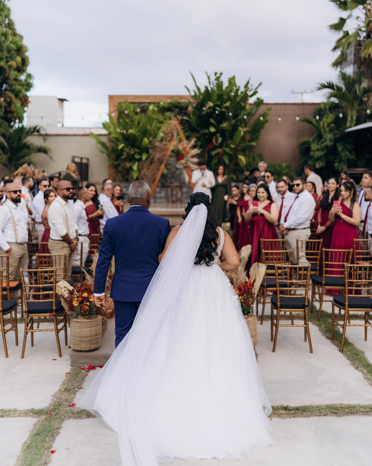casamento de dia, porto castelo, Santa Rita,  entrada da noiva,