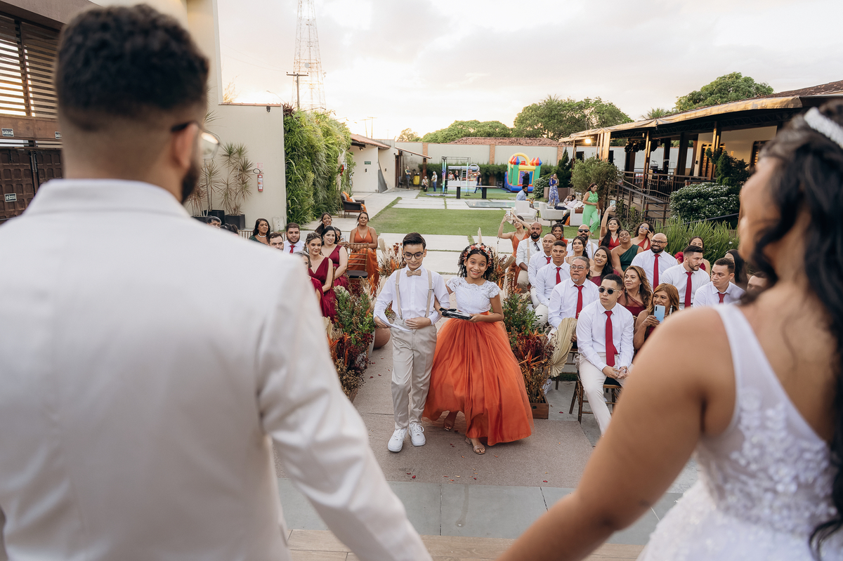 casamento de dia, porto castelo, Santa Rita,  momento de emoção no casamento, cerimonia de casamento de dia, noiva emocionada, 