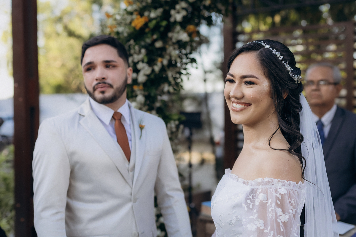 casamento de dia, porto castelo, Santa Rita, noivos emocionados