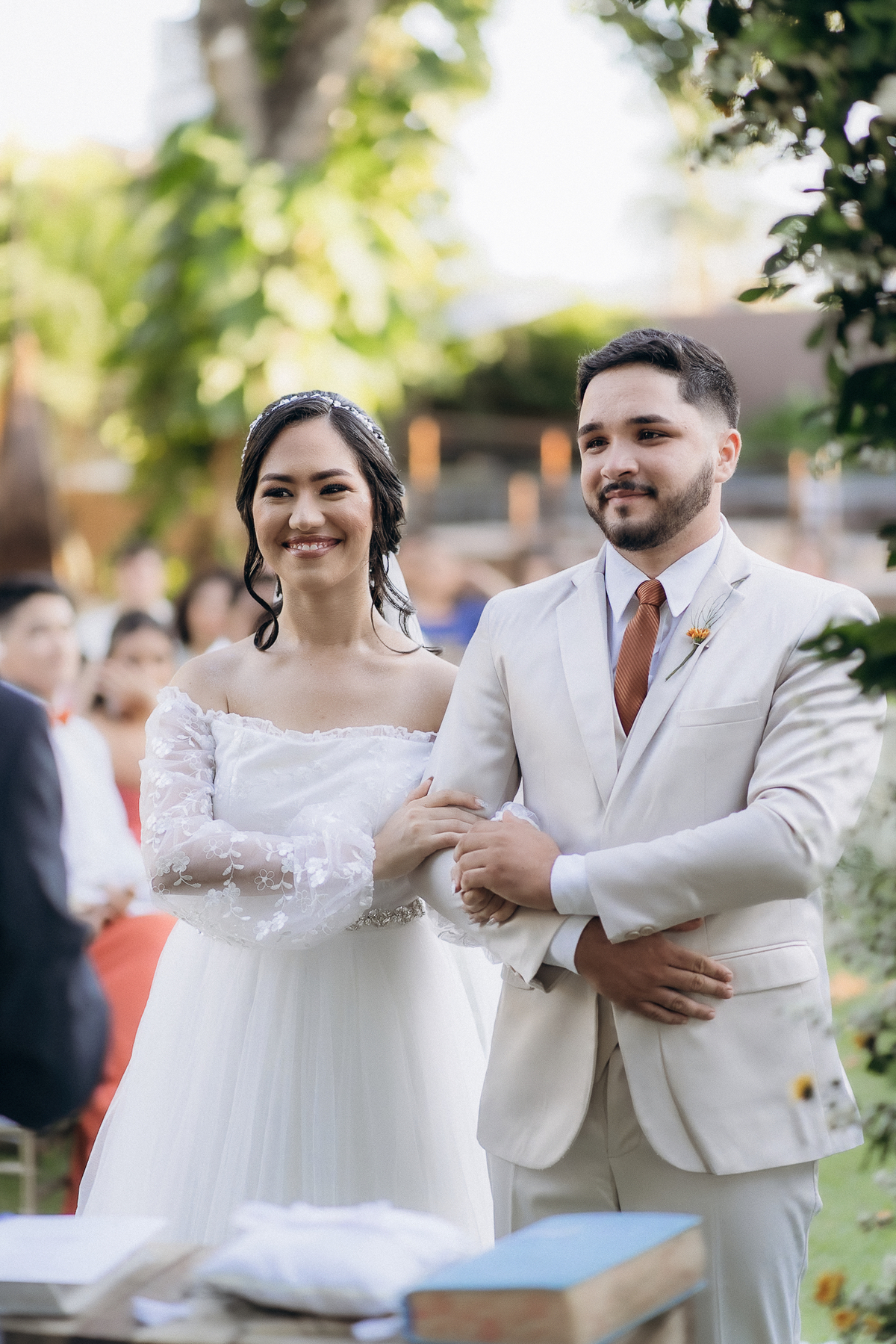 casamento de dia, porto castelo, Santa Rita, noivos emocionados