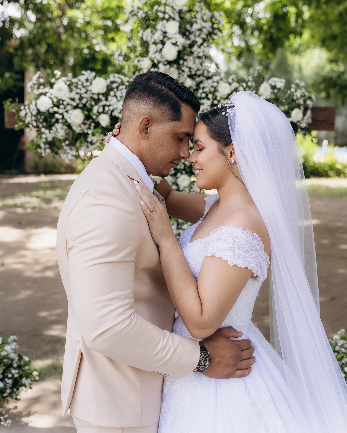 casamento de dia, chácara Lá vie, João Pessoa, Daniel Araujo fotografia, fotografo em João Pessoa, fotografo de casamento, casamento ao ar livre, noivos emocionados,