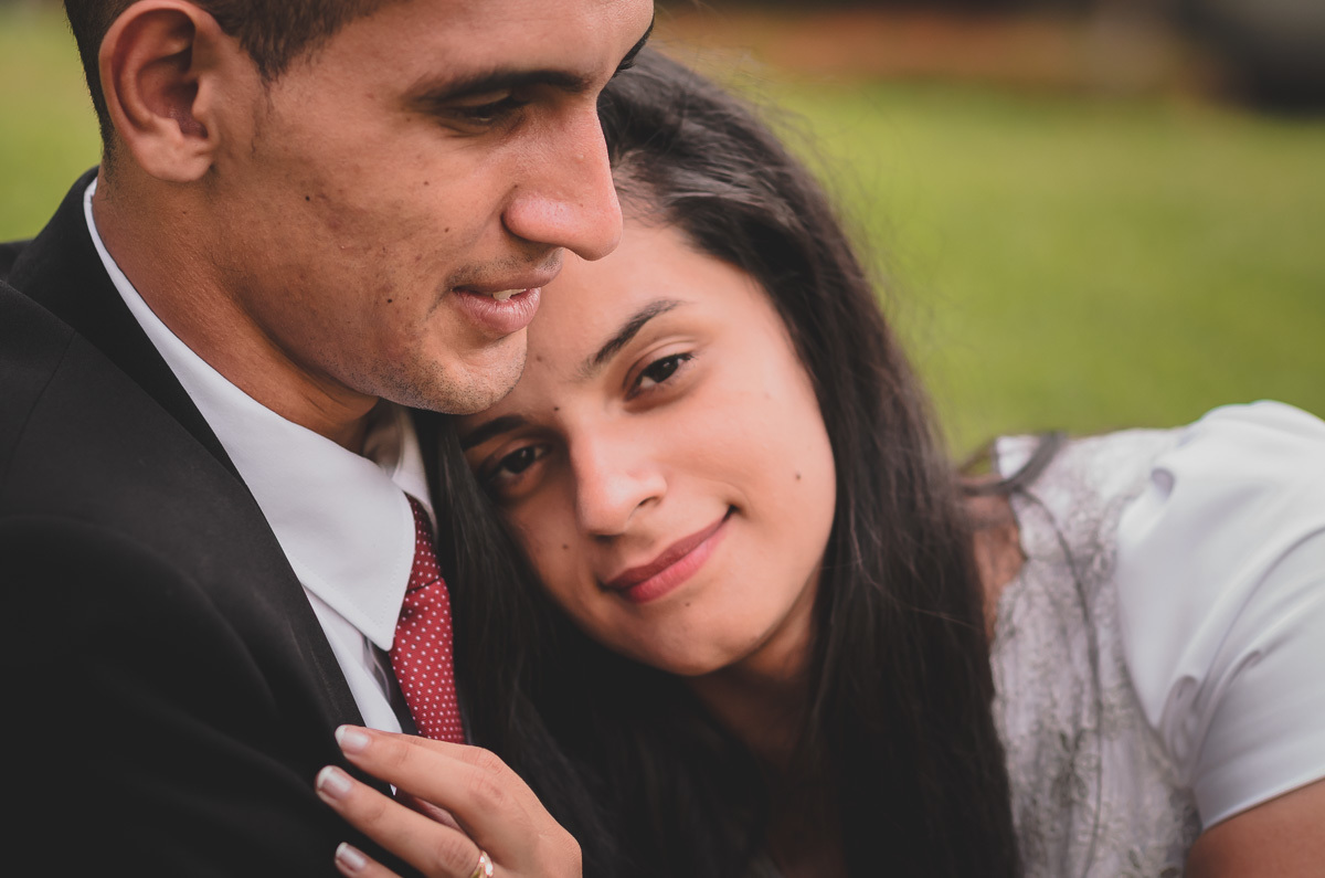 O ensaio de elisangela e giacomo aconteceu no templo mormon na cidade de recife no estado do pernambuco, com fotos lindas e cheias de espontaniedade