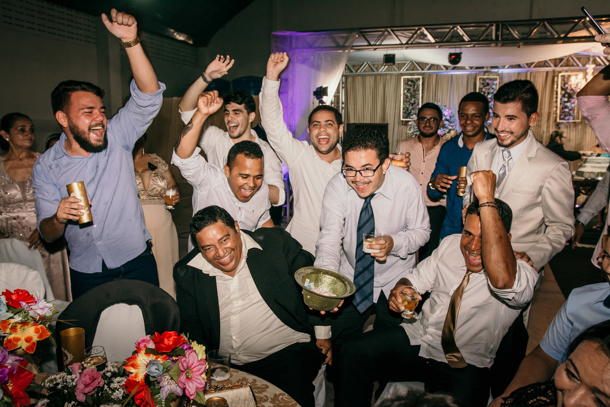 noivo emocionado, casamento em Mamaguape, casamento, wedding, renato sabino, Marris Cerimonial, paula cerimonial, casamento Rio Tinto, Daniel Araujo Fotografia, Fotografo JP, fotografo na paraíba,  fotos dos noivos no casamento.