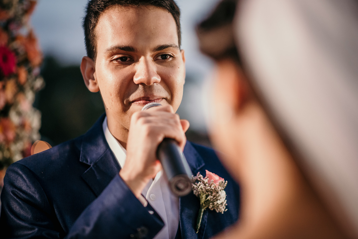 casamento, wedding, ilha de Itamaracá, pernambuco, recife, João Pessoa, forte Orange, fotos emocionantes de casamento, fotos  casamento na praia, cerimonia de casamento, casamento na praia, ,convidados emocionados, votos dos noivos, noivos felizes,