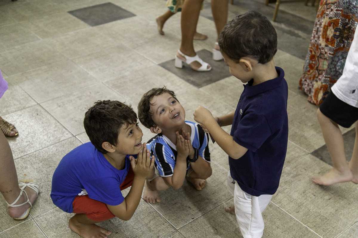 Capturando a essência da infância: aniversário de 4 anos.