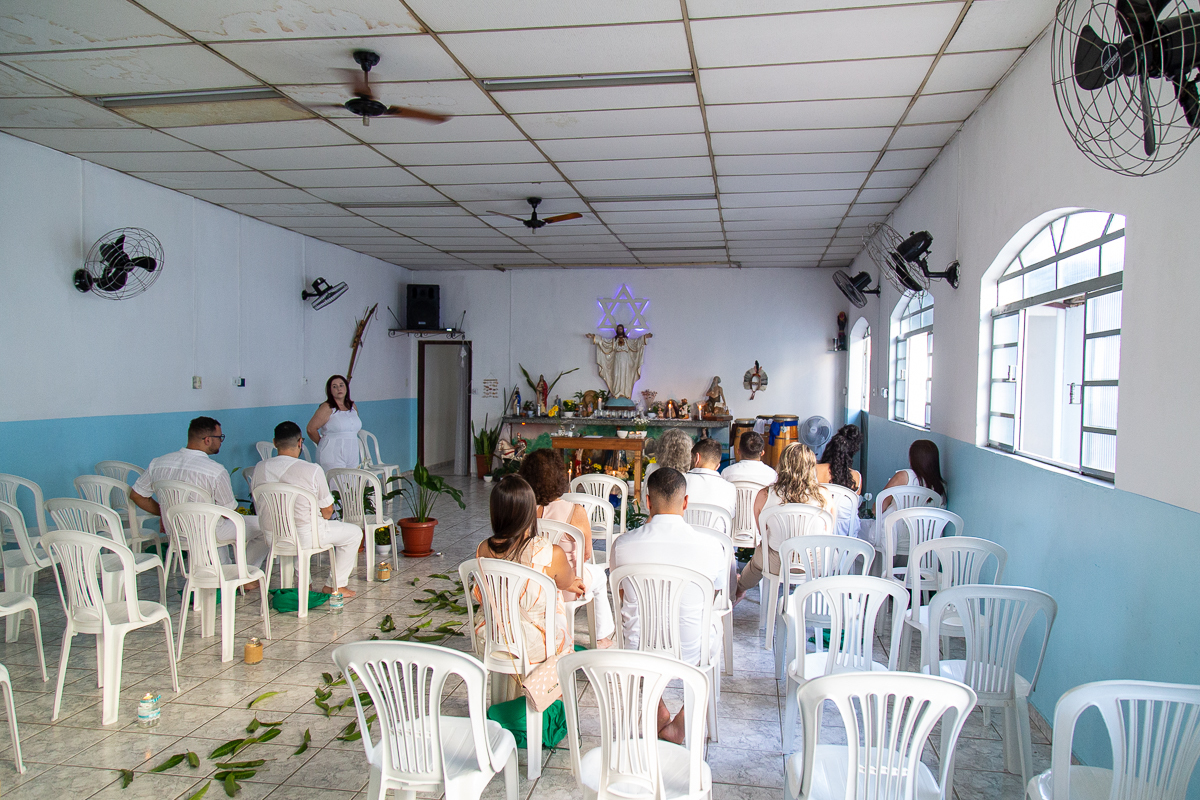 Detalhes da cerimônia de Umbanda na Casa de Oração Nossa Senhora da Guia em Taubaté. Fotografia: Studio i.