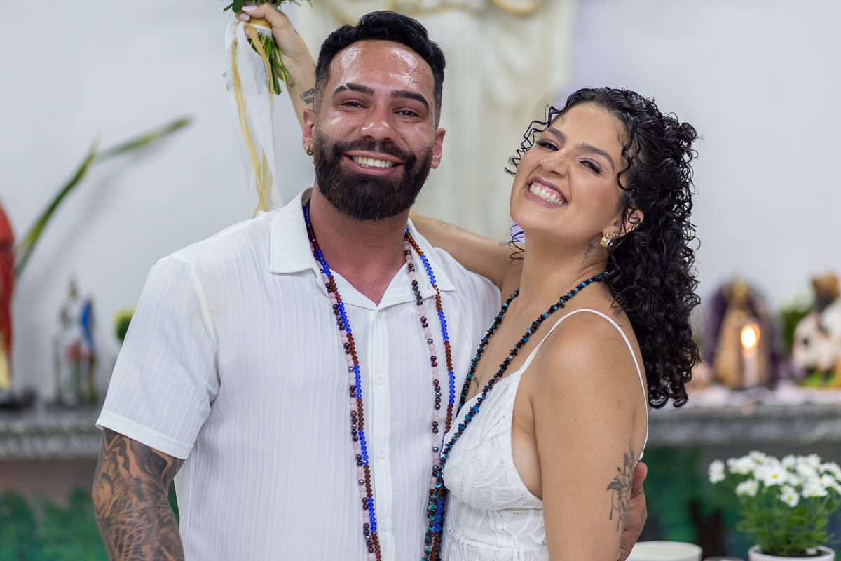 Momentos reais e espontâneos do casamento de Dani e Flávio. O olhar atento de Dan Martins, fotógrafo há 13 anos.