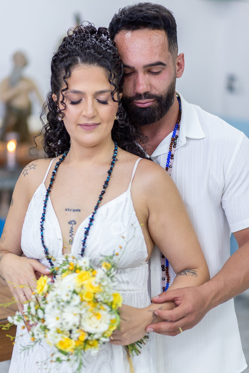 Momentos reais e espontâneos do casamento de Dani e Flávio. O olhar atento de Dan Martins, fotógrafo há 13 anos.