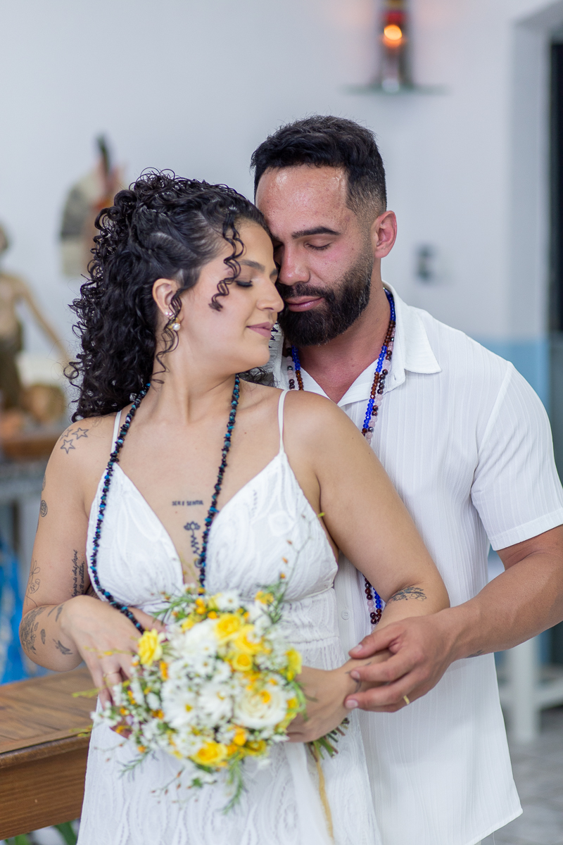 Momentos reais e espontâneos do casamento de Dani e Flávio. O olhar atento de Dan Martins, fotógrafo há 13 anos.