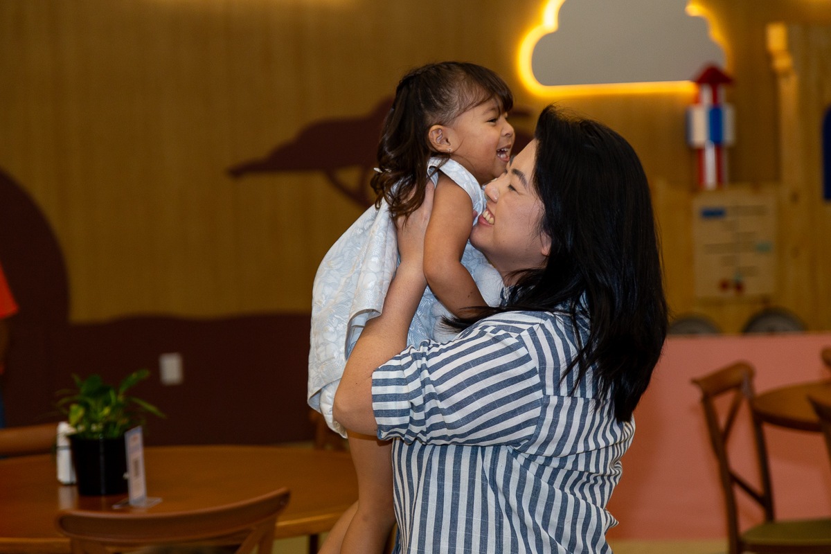 Momentos reais e espontâneos eternizados pela Studio i. Fotógrafo de família com 13 anos de experiência no Vale do Paraíba.