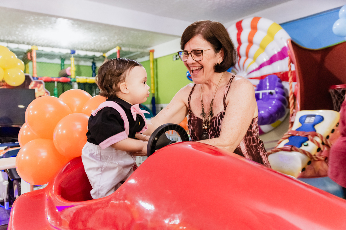 Aniversariante com a vovó