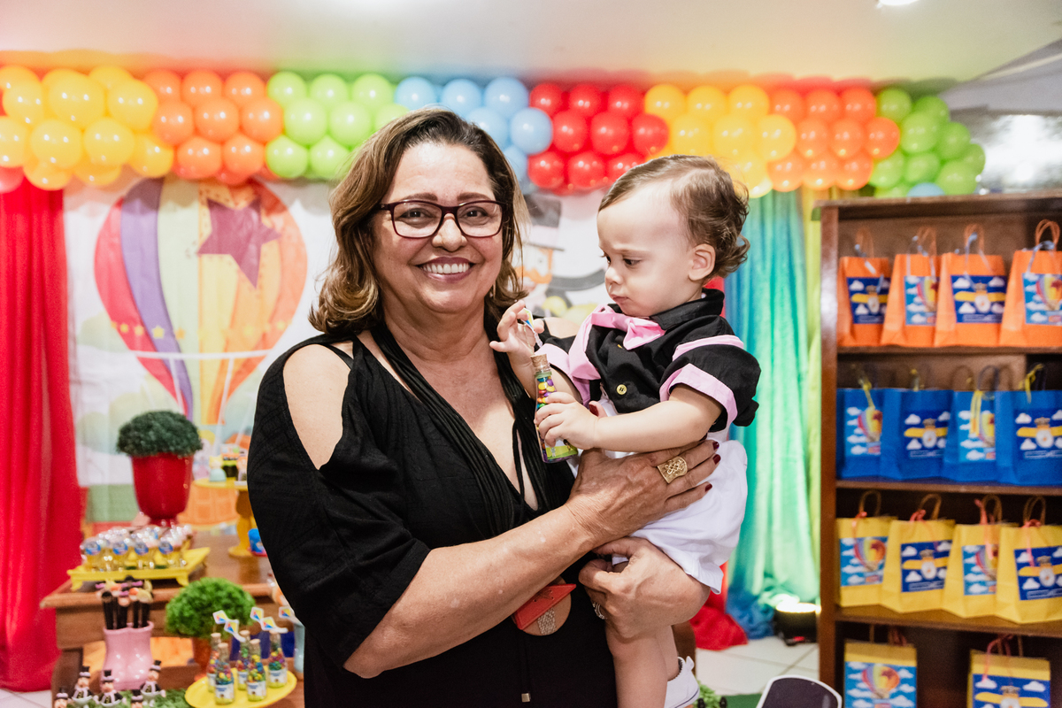 Vovó no aniversário do Mundo Bita