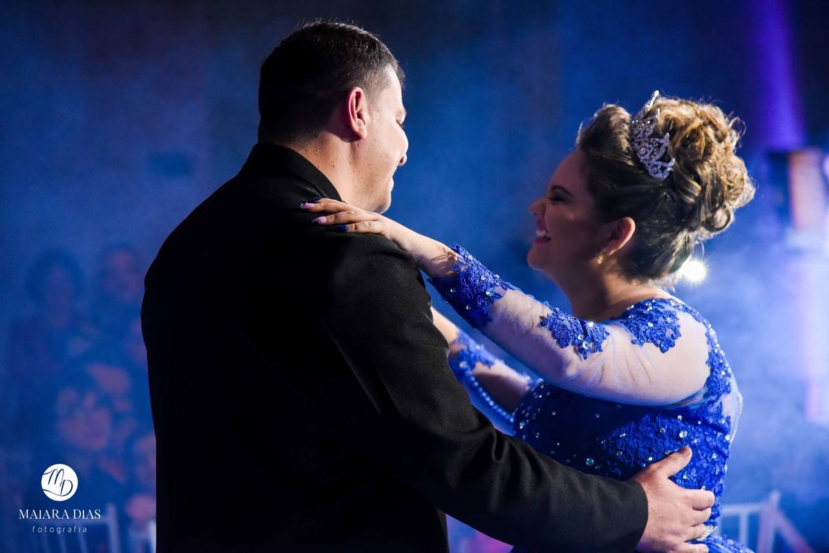 15 Anos Camila Pacheco Villa Harmonia Eventos Nova Odessa - SP valsa com o pai maiara dias fotografia