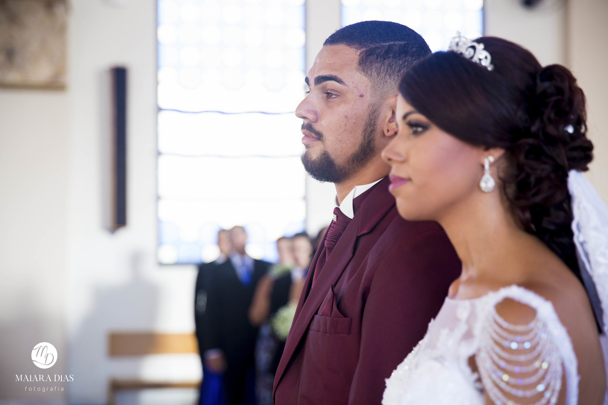 Foto do casamento Dhenyfer e Marcelo cerimonia na igreja Sao Pedro apostolo Sumare - SP