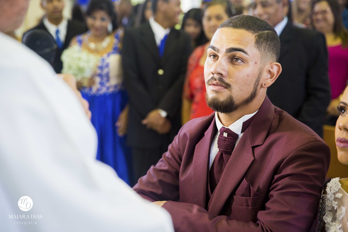 Foto do casamento Dhenyfer e Marcelo  na cerimonia na igreja Sao Pedro apostolo Sumare - SP