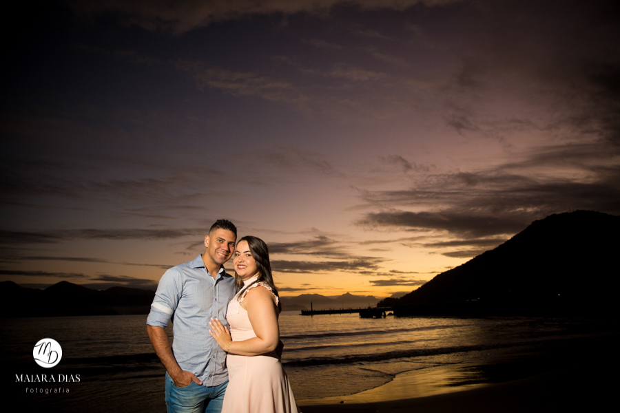 ENSAIO FOTOGRAFICO CASAL PRE WEDDING PRAIA UBATUBA - SP 2018 nascer do sol maiara dias fotografia