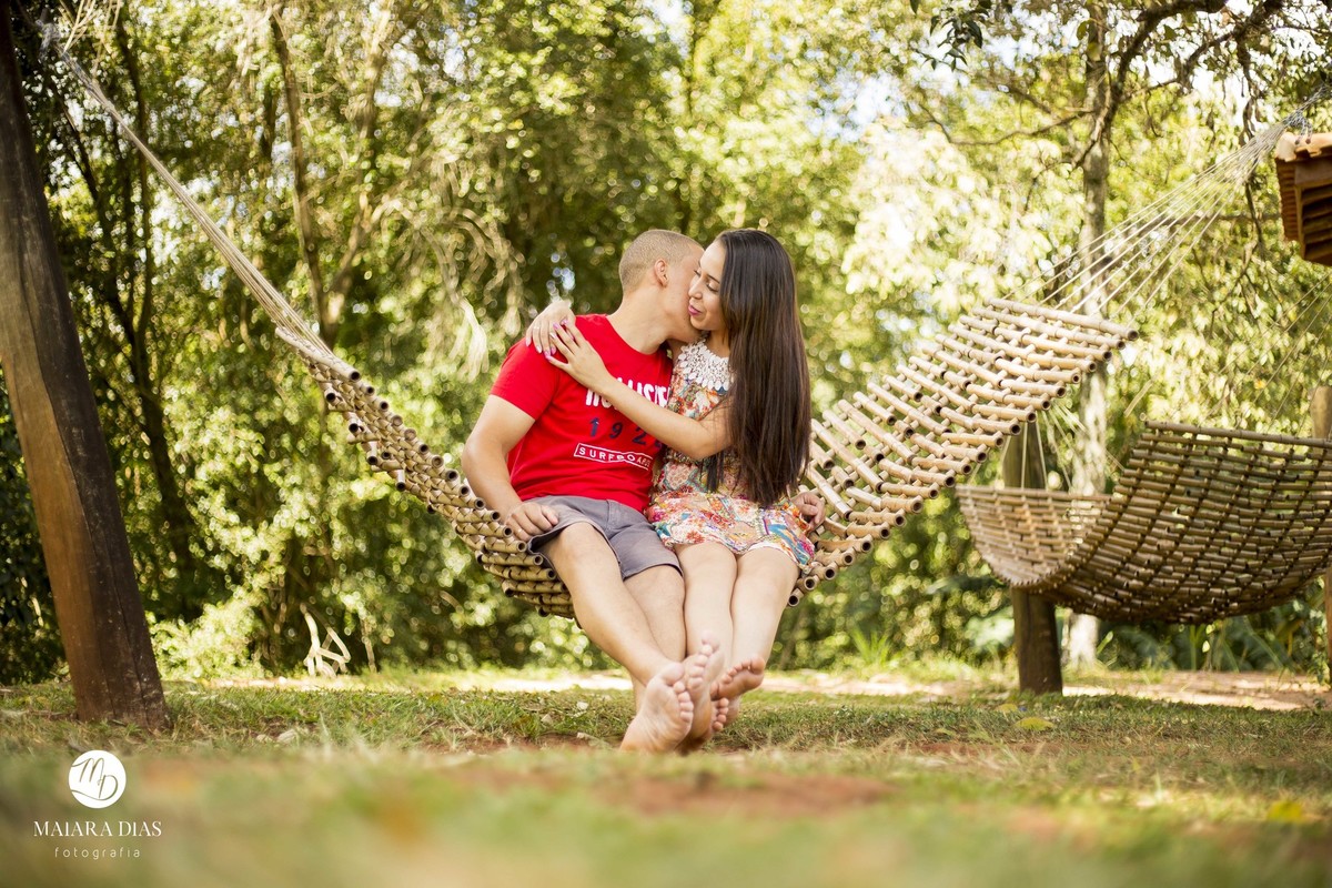 Ensaio fotografico casamento Pre Wedding Carla e Junior Brotas - SP Maiara Dias Fotografia