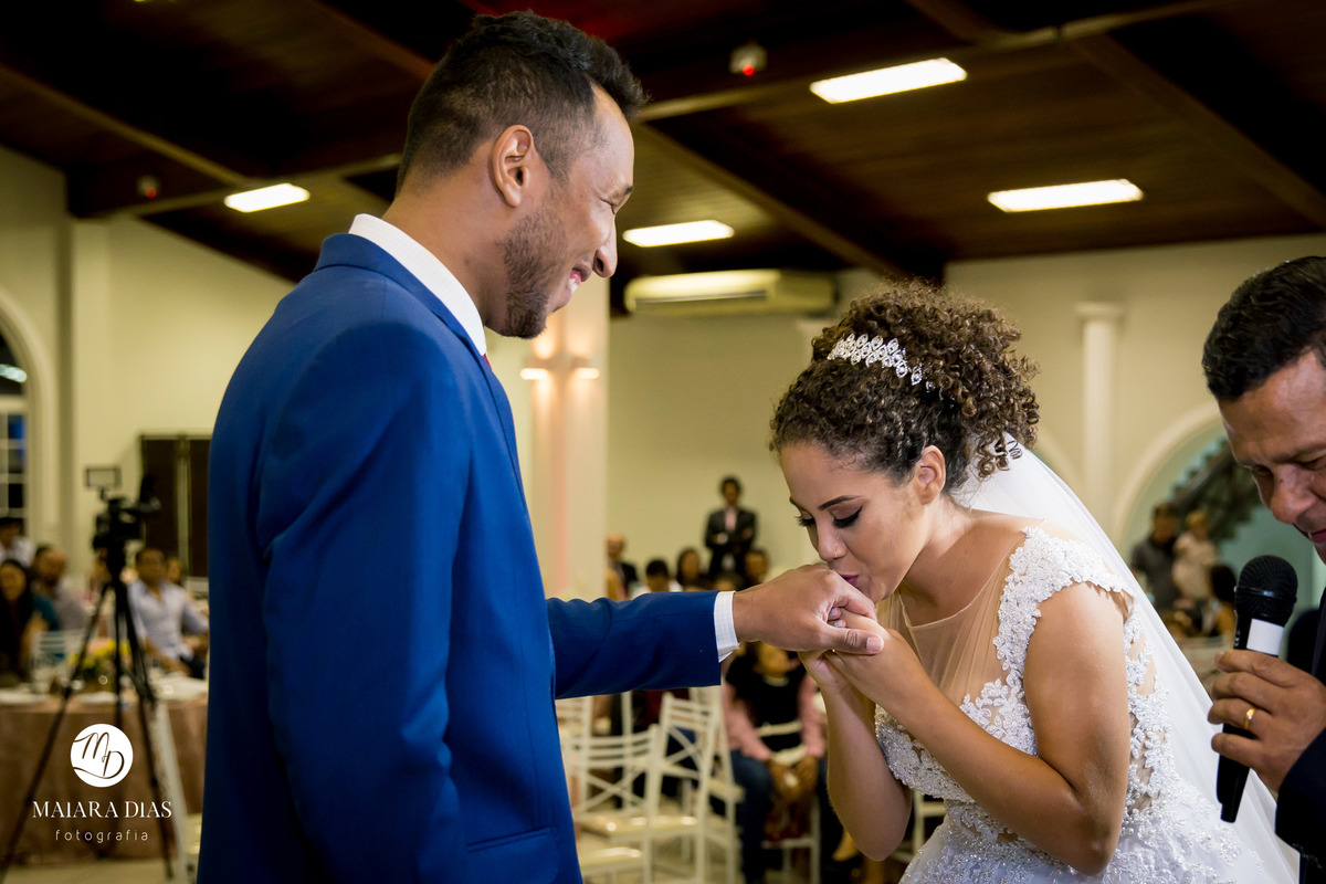 Casamento Aline e Isaque fotos cerimonia villa vito eventos Americana SP alianca Maiara Dias Fotografia