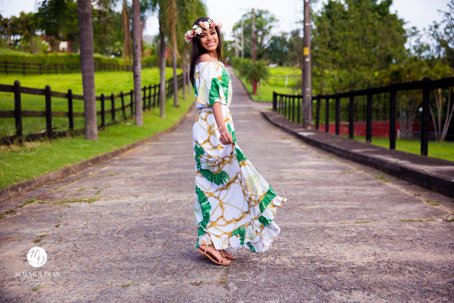Ensaio Fotografico 15 anos Ana Beatriz no Haras Ponta das Canas em Limeira - SP Maiara Dias Fotografia