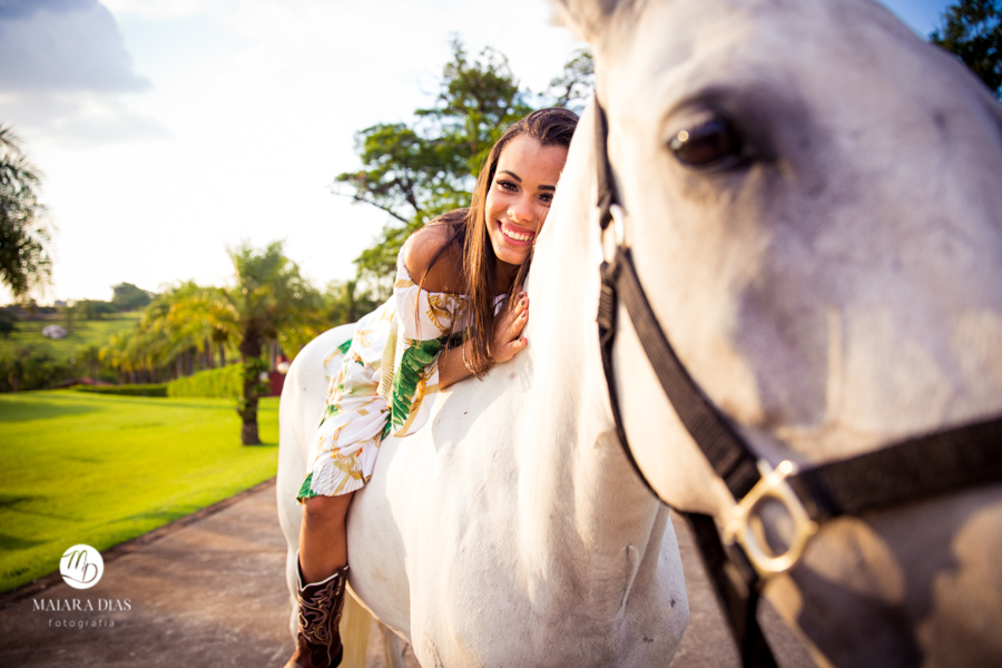 Ensaio Fotografico 15 anos Ana Beatriz no Haras Ponta das Canas em Limeira - SP cavalo Maiara Dias Fotografia