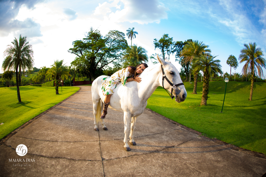 Ensaio Fotografico 15 anos Ana Beatriz no Haras Ponta das Canas em Limeira - SP cavalo Maiara Dias Fotografia