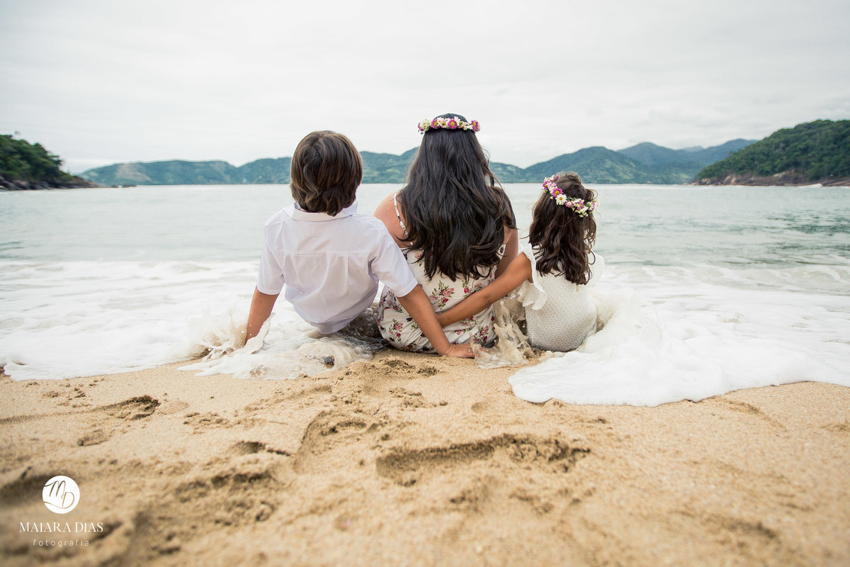 Ensaio Fotografico Familia praia Ubatuba - SP
