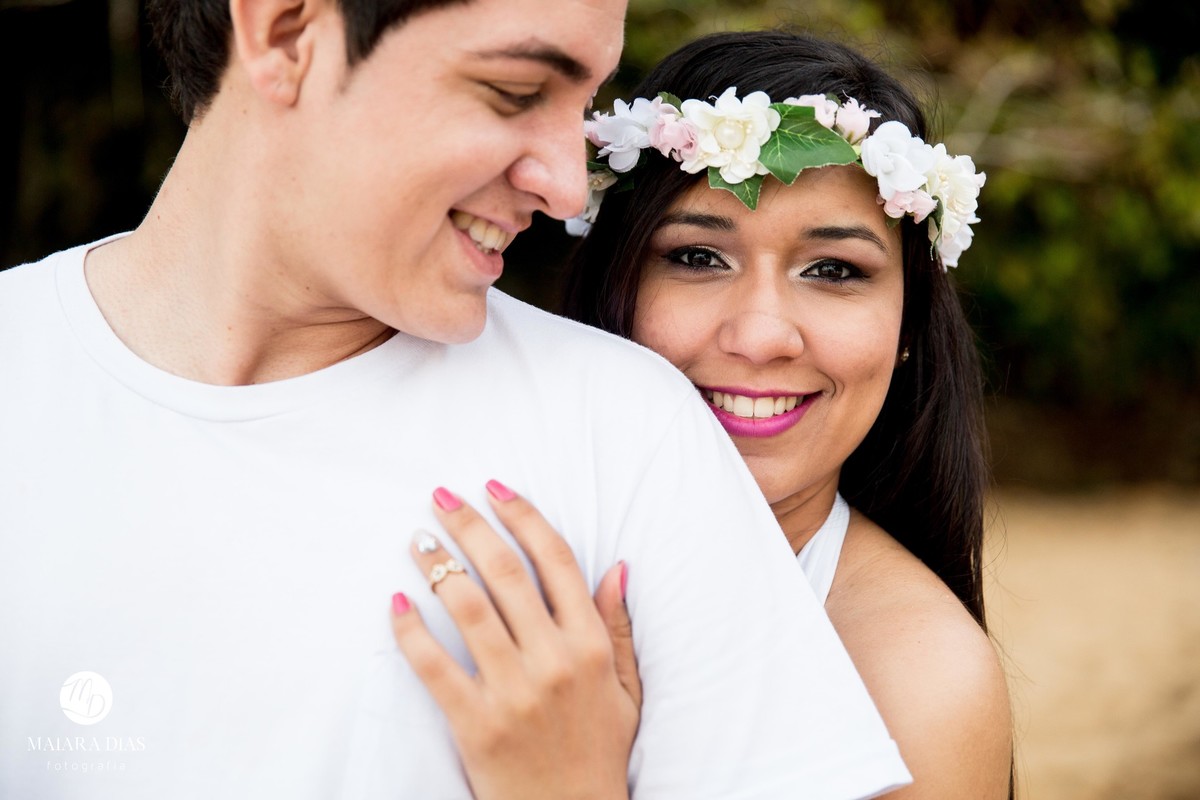 Ensaio Pre Wedding Thais e Bruno praia Paraty-RJ