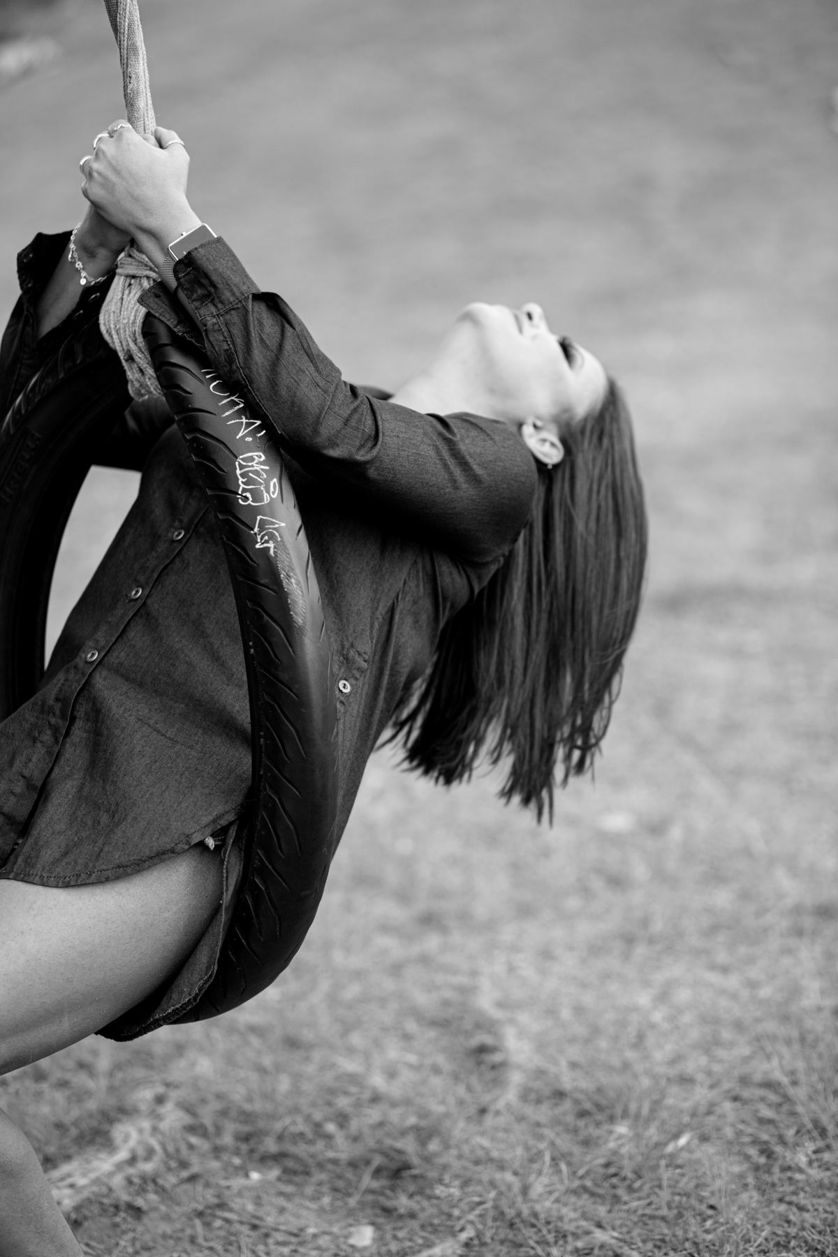Ensaio Fotografico Cristiana na Fazenda Casarão no Parque Jambeiro em Campinas, interior do estado de São Paulo. Casarão abandonado. Maiara Dias Fotografia.