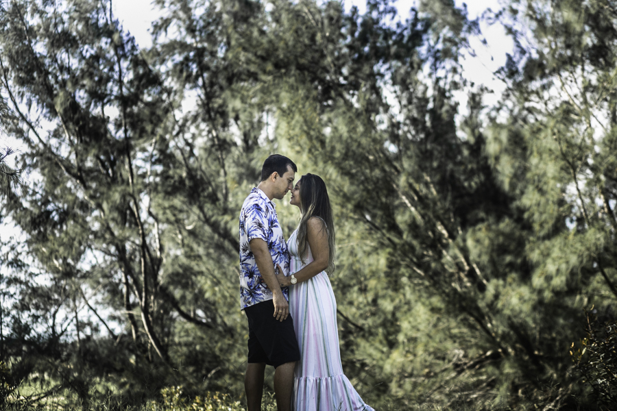 pre-wedding-noivos-no-pico-das-almas-praia-do-cumbuco