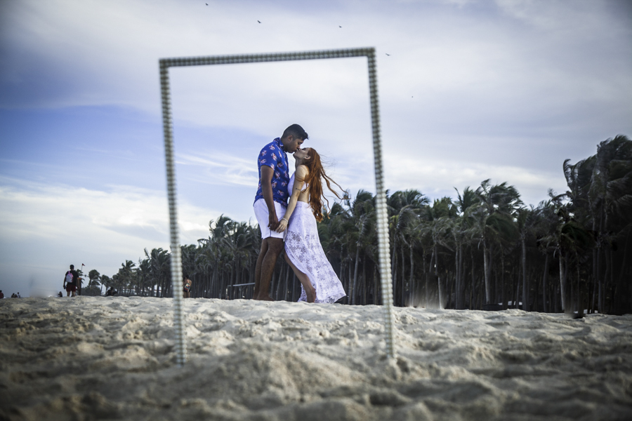 pre-wedding-casal-fotografia-diferente-casal-noivos-praia-beach-park-fotografo-de-fortaleza-julio-amaral