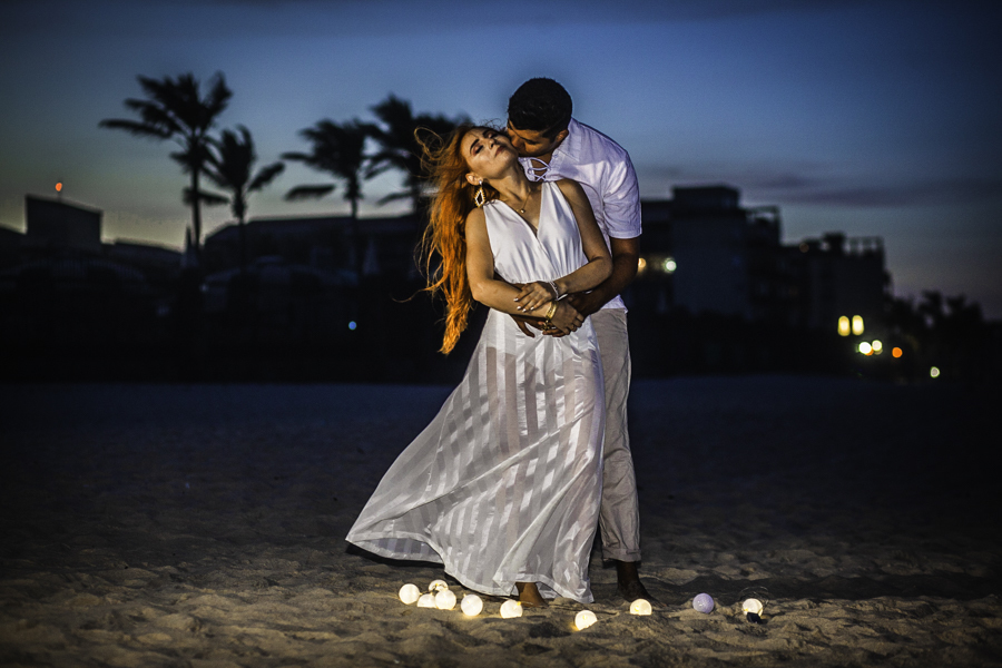 pre-wedding-casal-fotografia-diferente-casal-noivos-praia-beach-park-fotografo-de-fortaleza-julio-amaral