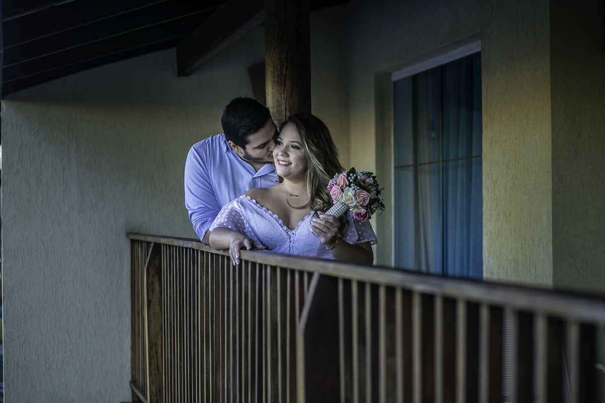 ENSAIO-PREWEDDING-RAFAELLA-MARCELO-NO-HOTEL-PEDRO-LAGUNA-EM-AQUIRAZ-PELAS-LENTES-FO-FOTOGRAFO-JULIO-AMARAL