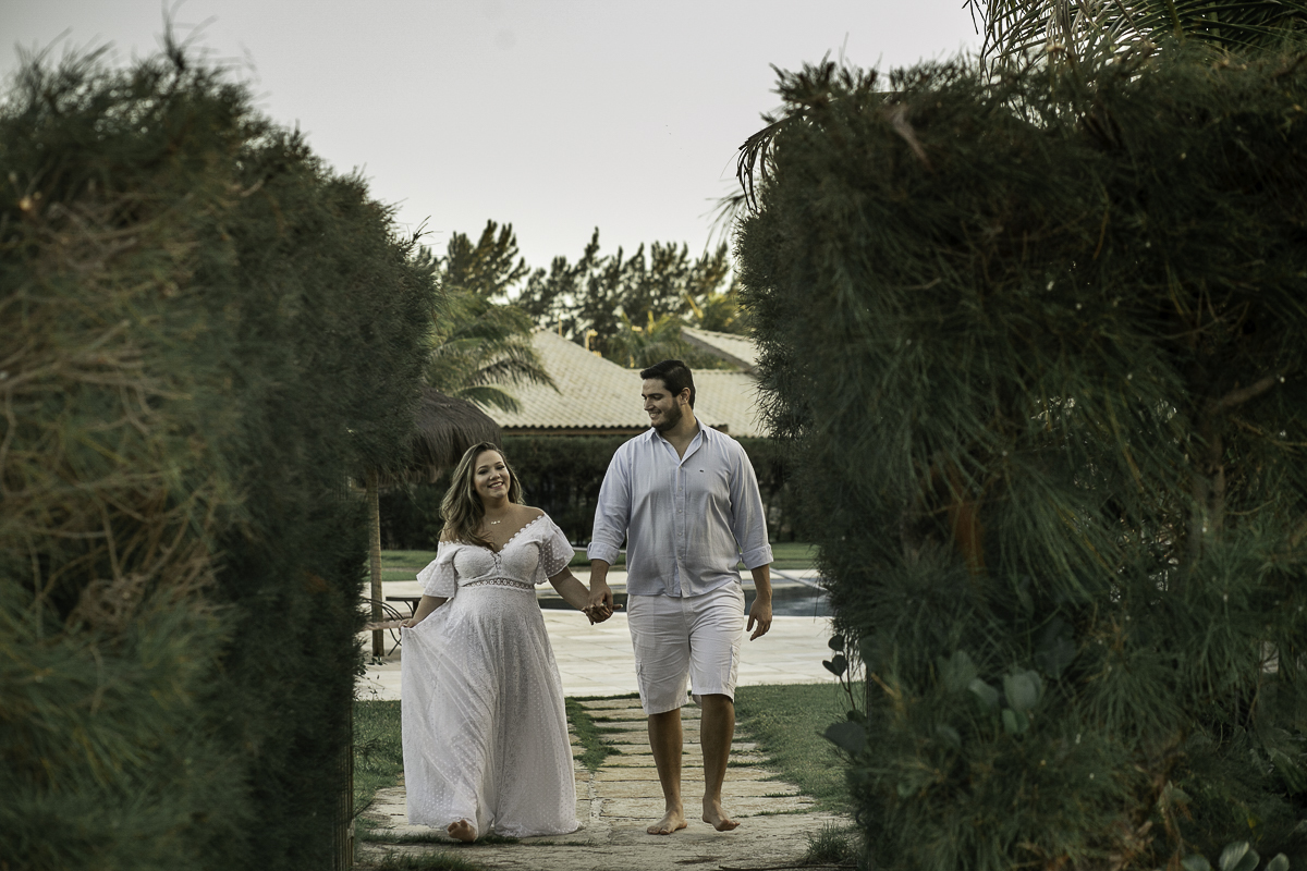 ENSAIO-PREWEDDING-RAFAELLA-MARCELO-NO-HOTEL-PEDRO-LAGUNA-EM-AQUIRAZ-PELAS-LENTES-FO-FOTOGRAFO-JULIO-AMARAL