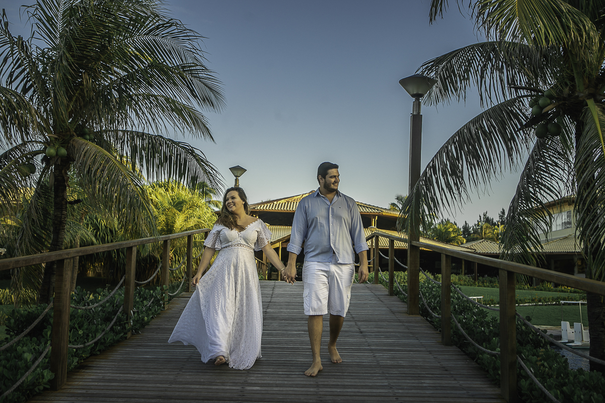 ENSAIO-PREWEDDING-RAFAELLA-MARCELO-NO-HOTEL-PEDRO-LAGUNA-EM-AQUIRAZ-PELAS-LENTES-FO-FOTOGRAFO-JULIO-AMARAL