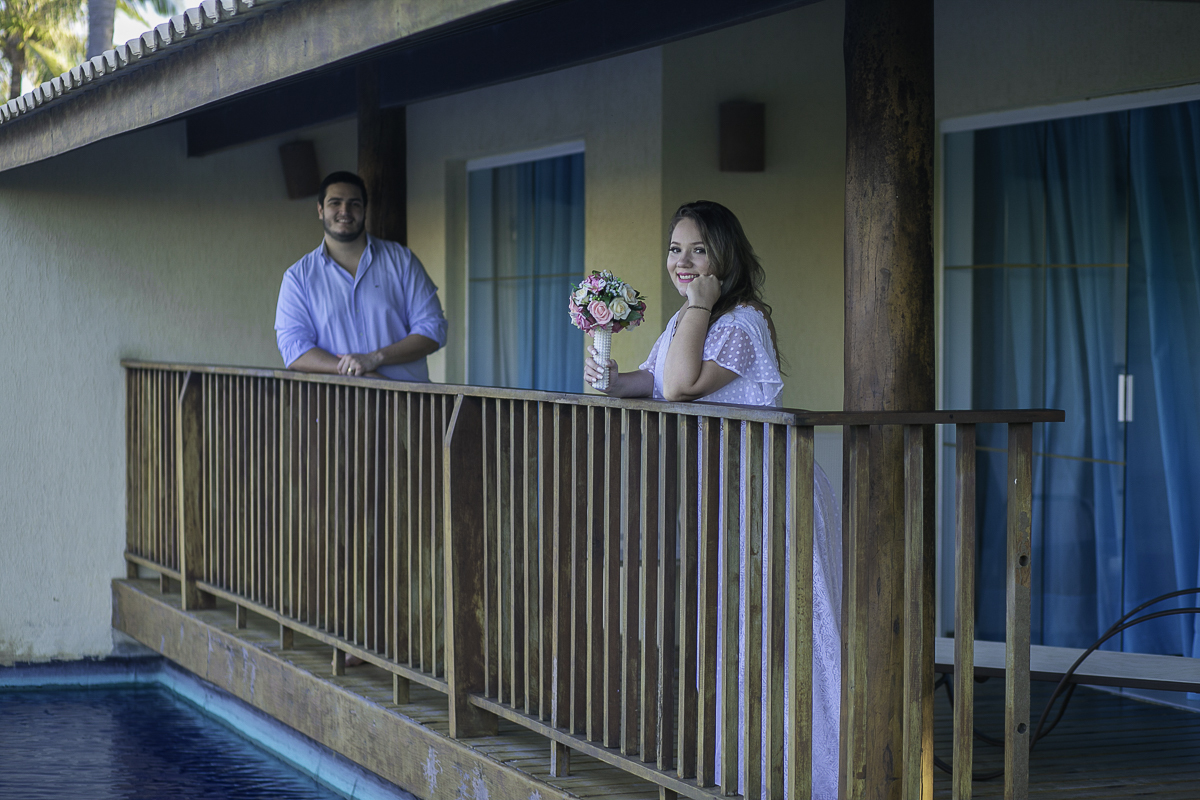 ENSAIO-PREWEDDING-RAFAELLA-MARCELO-NO-HOTEL-PEDRO-LAGUNA-EM-AQUIRAZ-PELAS-LENTES-FO-FOTOGRAFO-JULIO-AMARAL