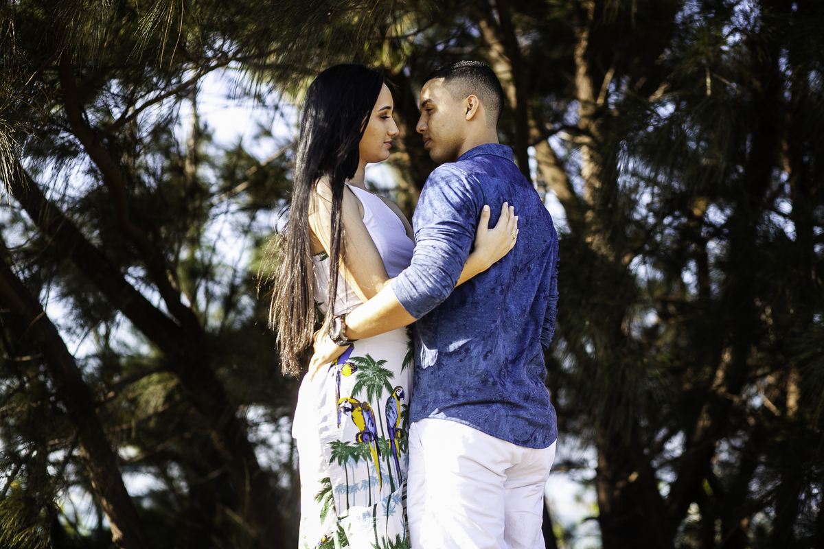 ENSAIO-EXTERNO-NA-PRAIA-DO-PECEM-SESSÃO=PRE-WEDDING-FOTOGRAFO-JULIO-AMARAL