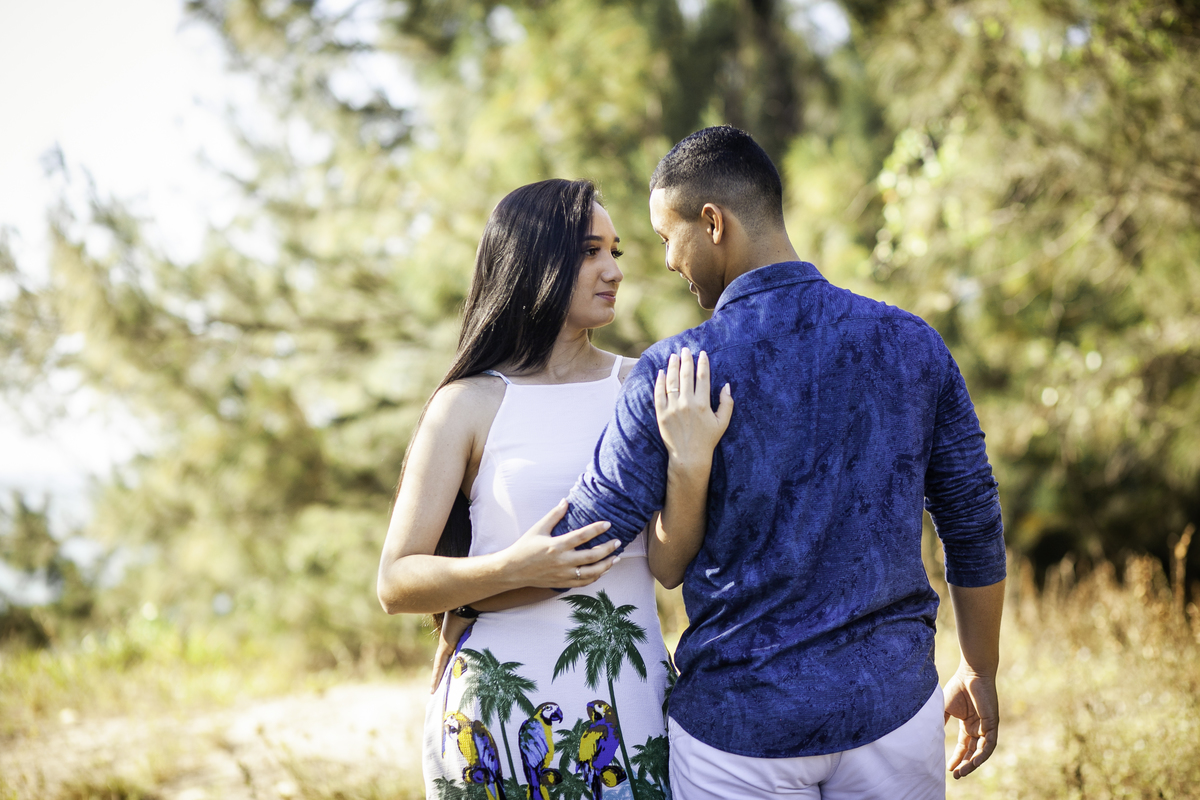 ENSAIO-EXTERNO-NA-PRAIA-DO-PECEM-SESSÃO=PRE-WEDDING-FOTOGRAFO-JULIO-AMARAL