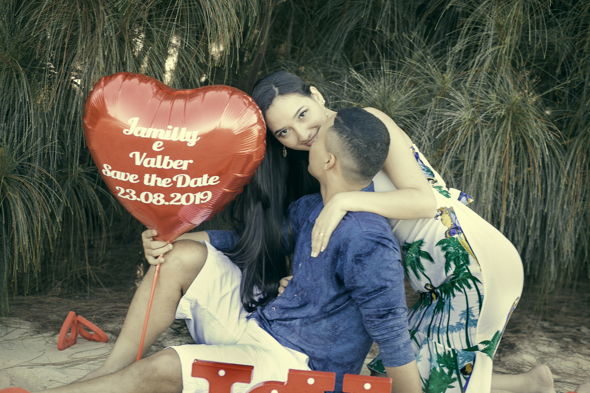 ENSAIO-EXTERNO-NA-PRAIA-DO-PECEM-SESSÃO=PRE-WEDDING-FOTOGRAFO-JULIO-AMARAL