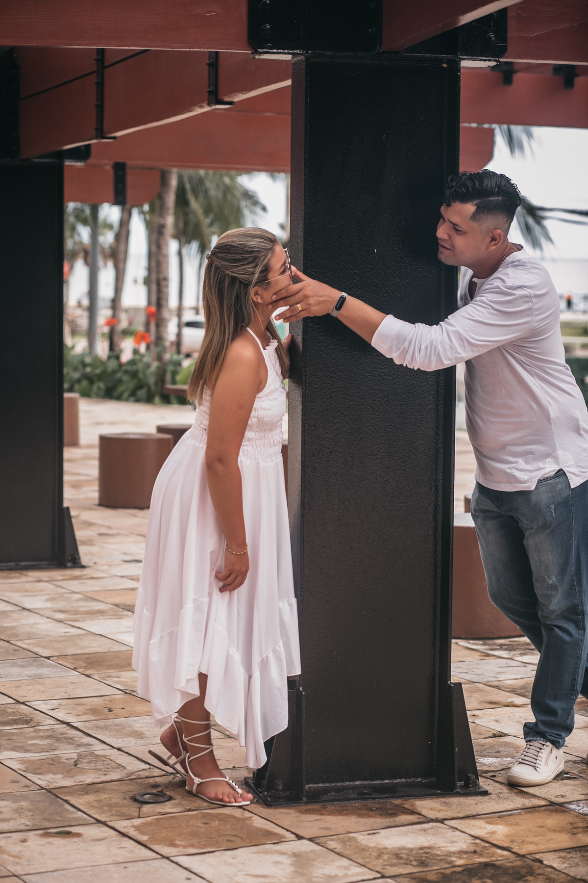 noivos-noiva-e-noivo-pos-wedding-praça-do-bisão-praia-do-mucuripe-fortaleza