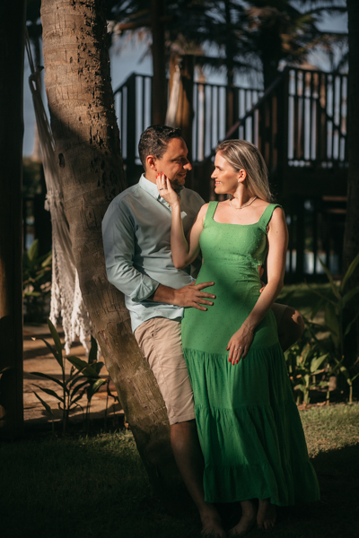 ENSAIO FOTOGRAFICO EXTERNO DE PRE WEDDING NA TARDE COM POR DO SOL NA PRAIA DO BEACH PARK 