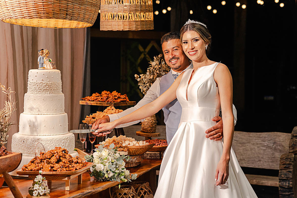 brinde a vida casamento  Aguas Formosas 