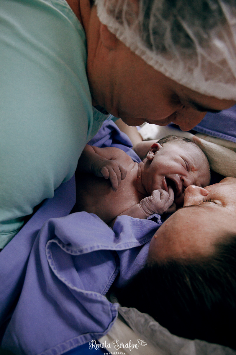 fotografia de parto, parto em jau, parteira em jau, fotografia de parto unimed, unimed jau, unimed bauru, parto humanizado, parto cesárea, fotos nascimento, bebe nascendo