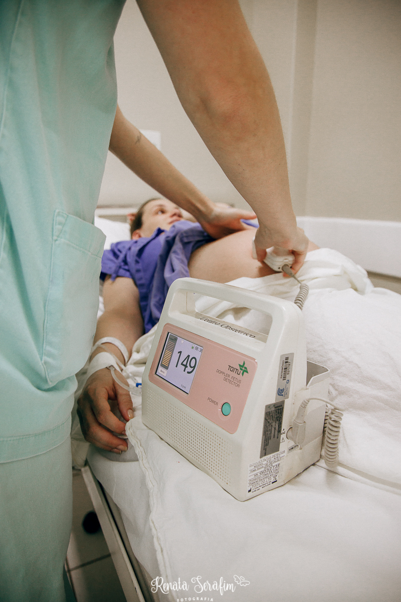 fotografia de parto, parto em jau, parteira em jau, fotografia de parto unimed, unimed jau, unimed bauru, parto humanizado, parto cesárea, fotos nascimento, bebe nascendo