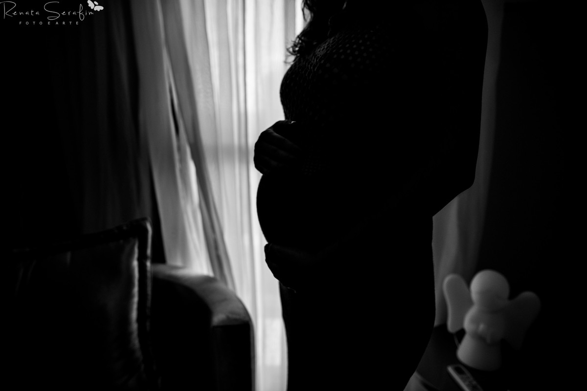 sessão de gestante feita pela fotógrafa de recem-nascido Renata Serafim